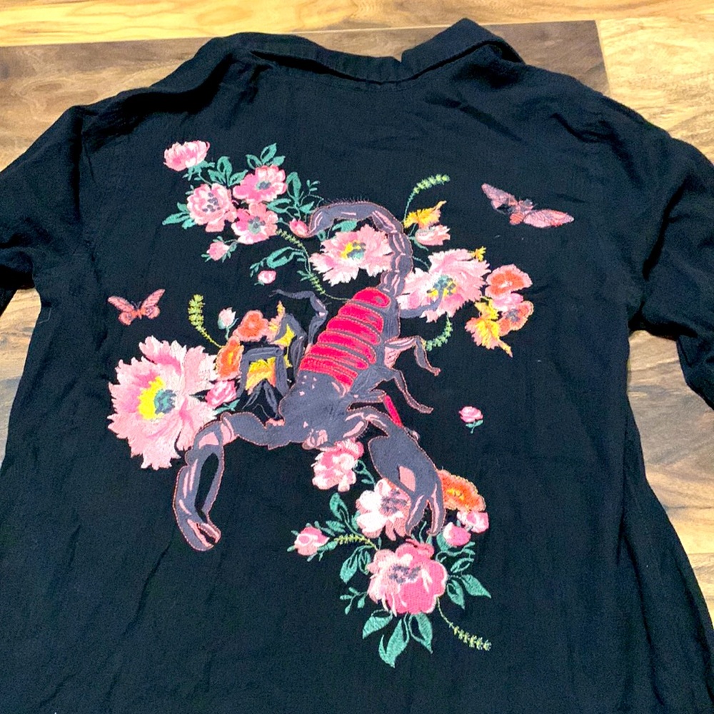 TopShop Embroidered Scorpion Back Button Up Top